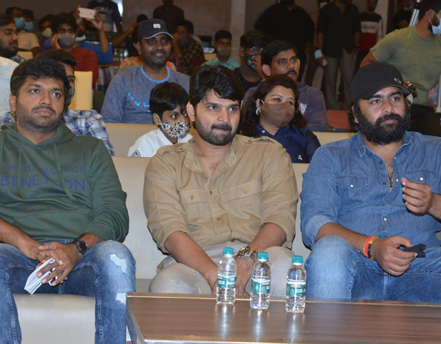 Raja Raja Chora Pre Release Photos